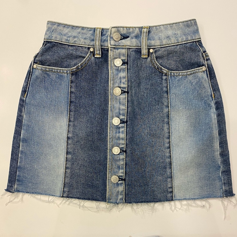 Pacsun Jean skirt size 24
